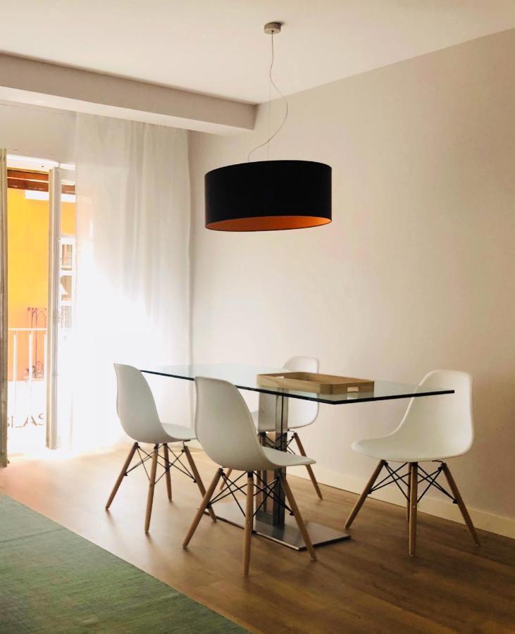 Apartamento En Pleno Centro Al Lado Catedral. Wifi. Appartement Burgo Buitenkant foto