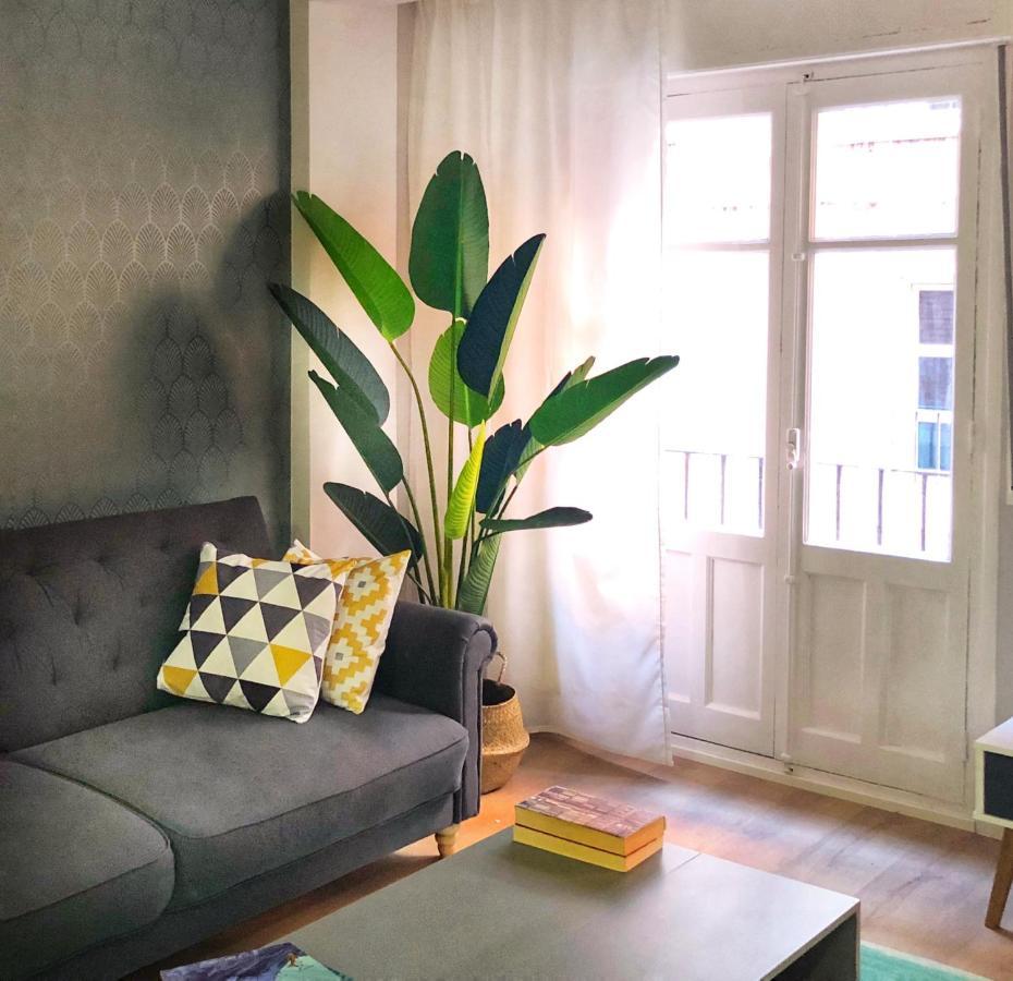Apartamento En Pleno Centro Al Lado Catedral. Wifi. Appartement Burgo Buitenkant foto